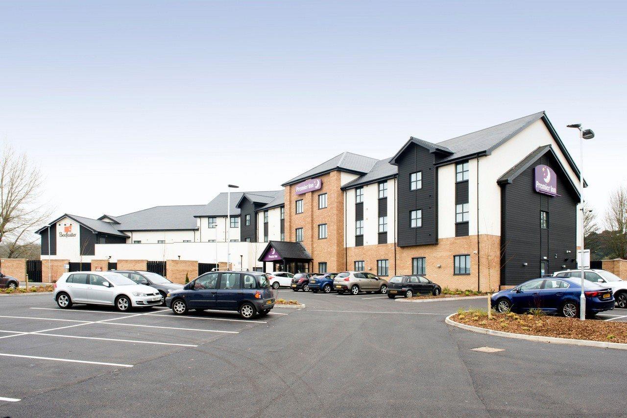 Premier Inn แวร์ ภายนอก รูปภาพ