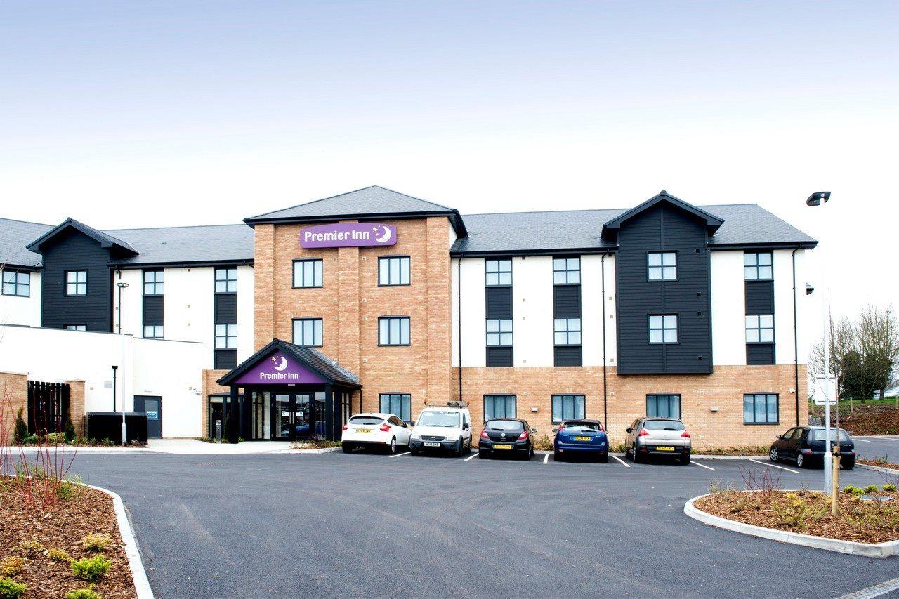 Premier Inn แวร์ ภายนอก รูปภาพ